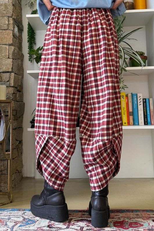 Jasper Plaid Brushed Cotton Shelby Barrel Pant Morello